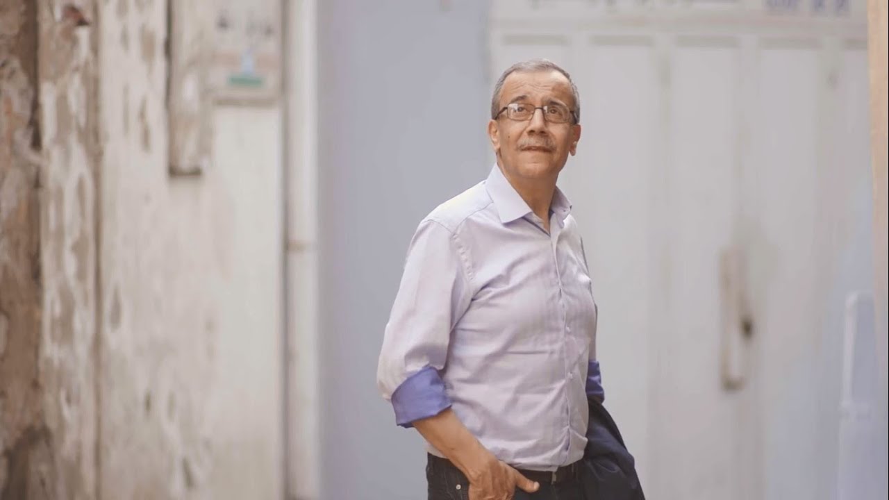 رحيل أحمد قعبور… حين يصمت الصوت الذي كان يشبهنا