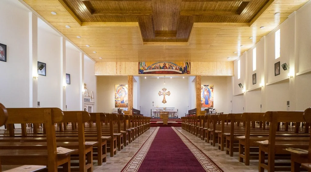 اعتداء أمام كنيسة مار يوسف في الجديدة...ما الذي حصل؟